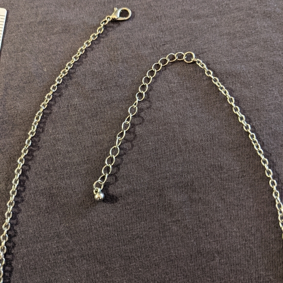 Silver geometric statement necklace - Picture 3 of 5